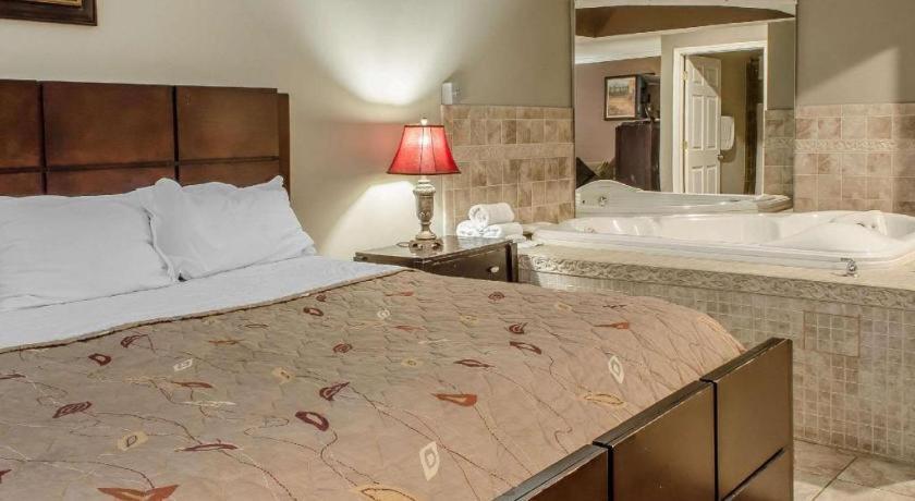 Hotel Rodeway 2*